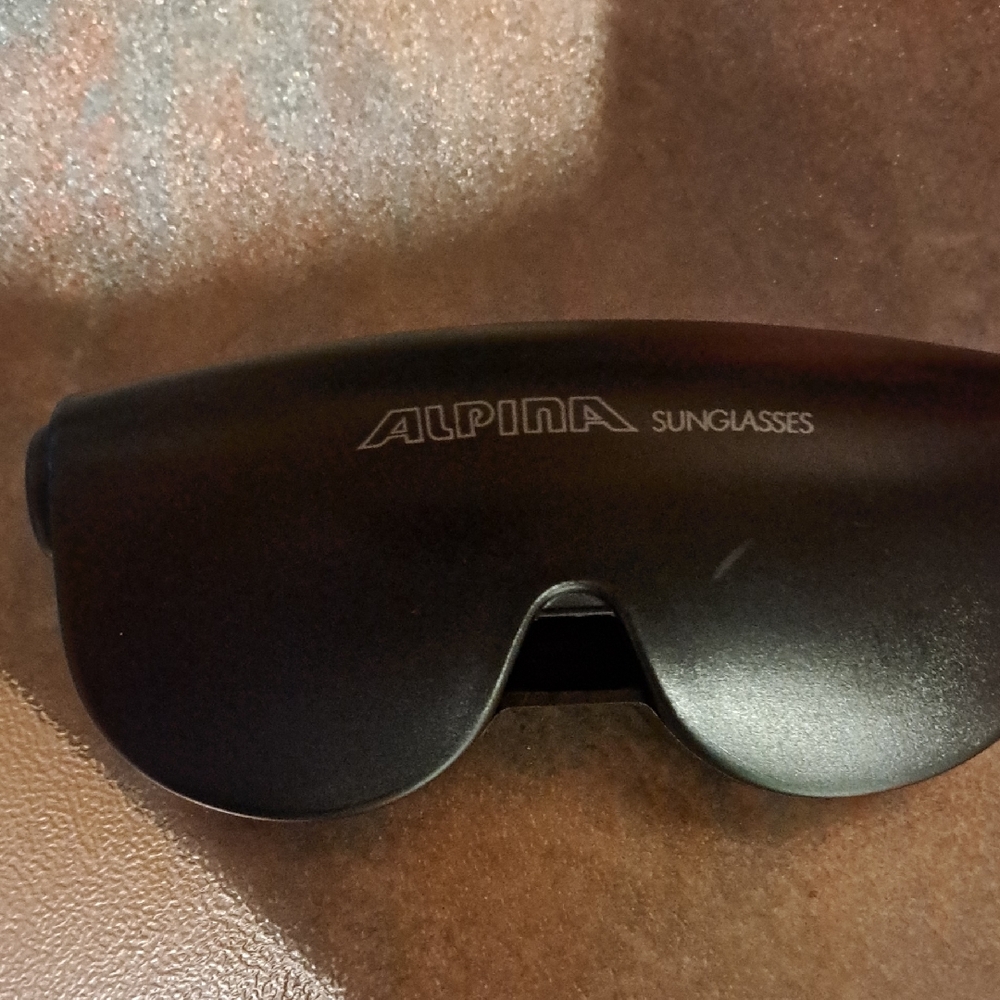 Black Shield Glasses with Gradient Lens